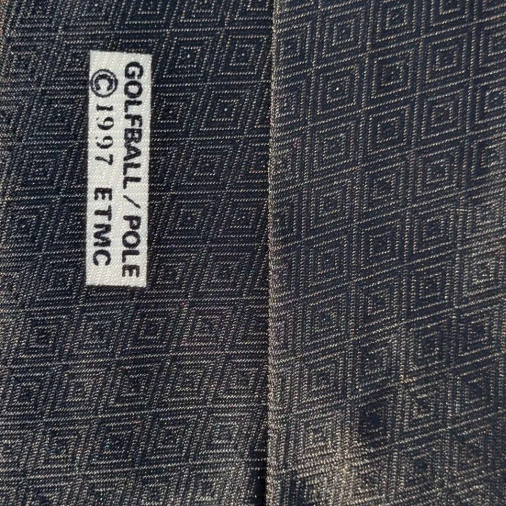 Golf Ball Flag Novelty‎ Tie Designs by A. Rogers 1997 ETMC Mens Necktie